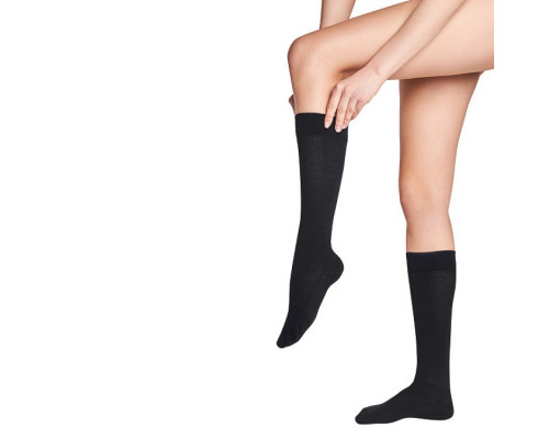 Компрессионные гольфы VENOTEKS Daily Cotton 1 класс компрессии, черные